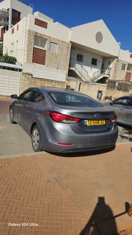 יונדאי I35
