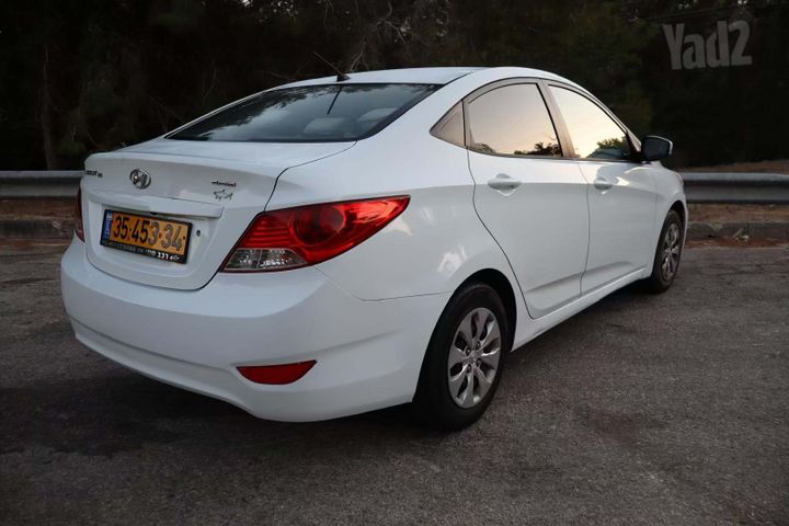 יונדאי אקסנט i25