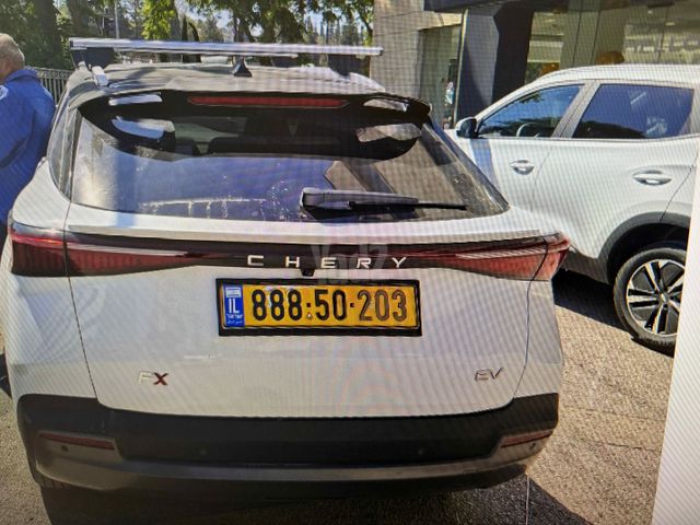 צ׳רי FX