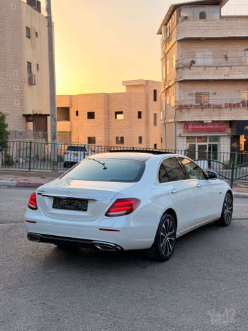 מרצדס-בנץ E-class