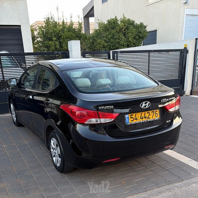 יונדאי I35