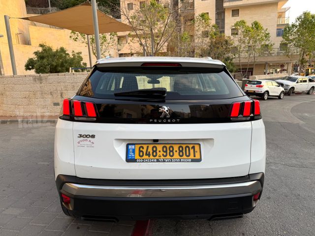 פיג'ו 3008