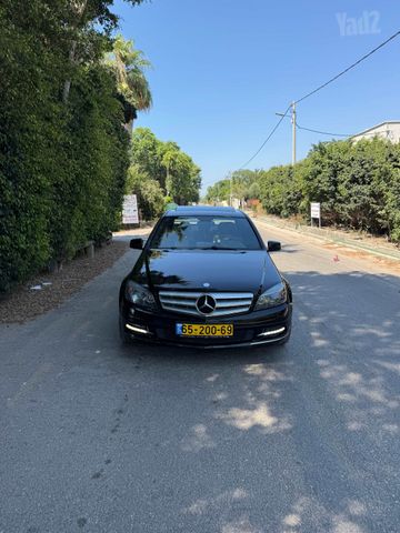 מודעת רכב מרצדס-בנץ C-class