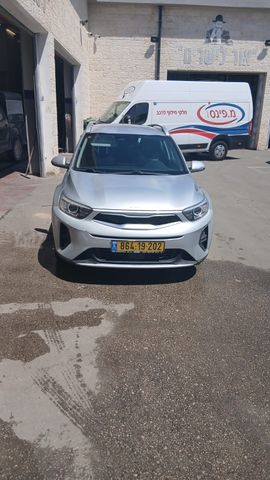 מודעת רכב קיה סטוניק