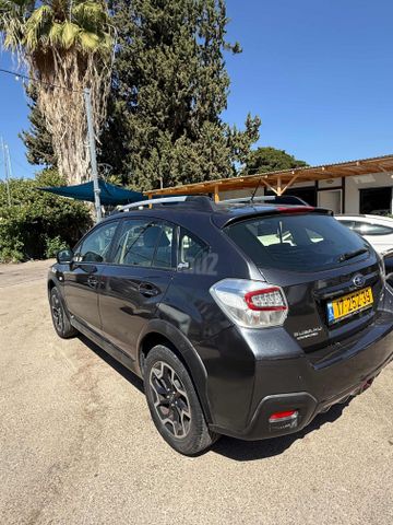 סובארו XV