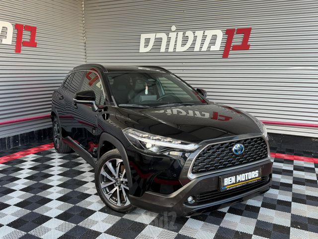 מודעת רכב טויוטה קורולה קרוס