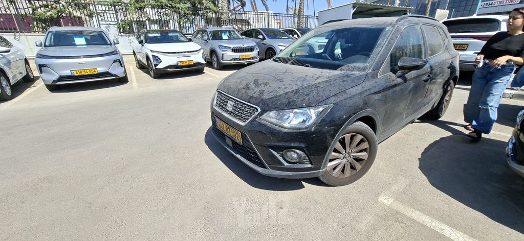מודעת רכב סיאט ארונה