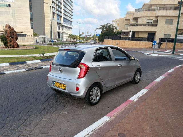 קיה פיקנטו