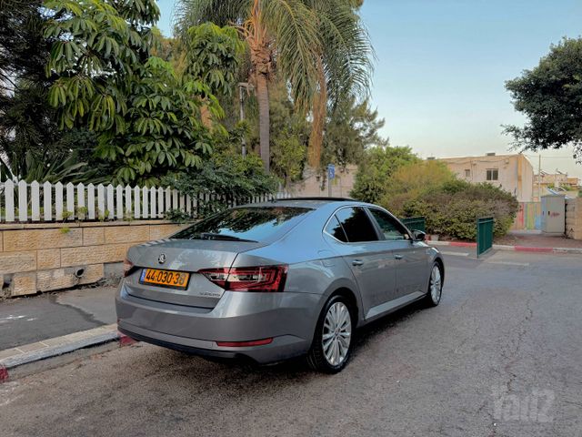 סקודה סופרב