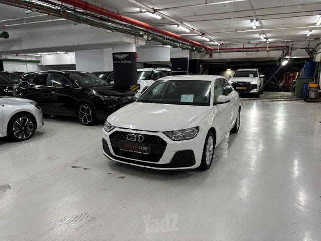אאודי A1
