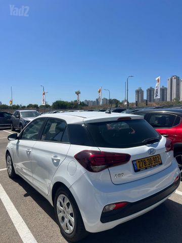 יונדאי i20