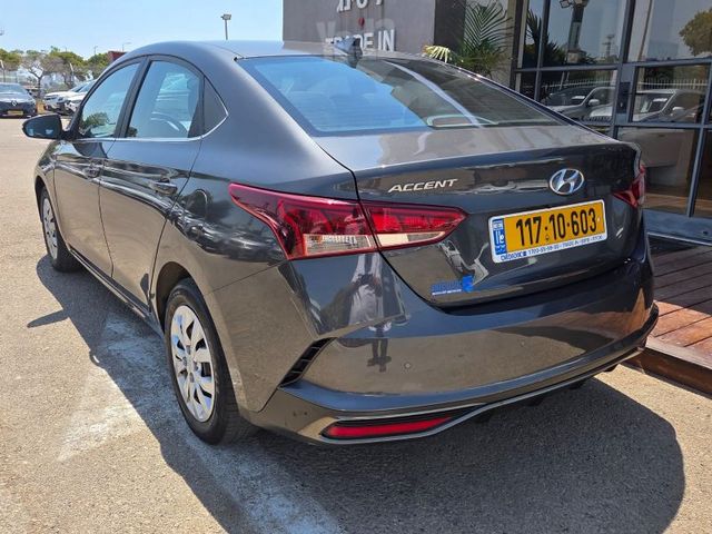 יונדאי אקסנט i25