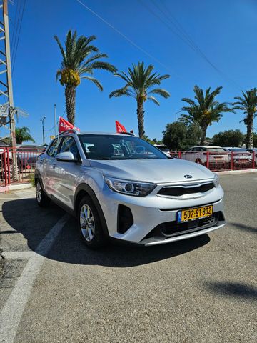 מודעת רכב קיה סטוניק