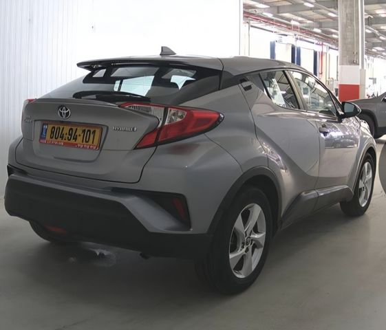 טויוטה C-HR