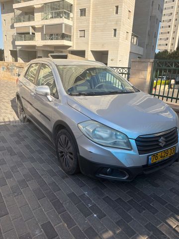 מודעת רכב סוזוקי קרוסאובר