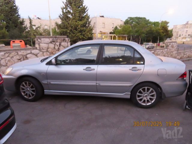 מודעת רכב מיצובישי לנסר