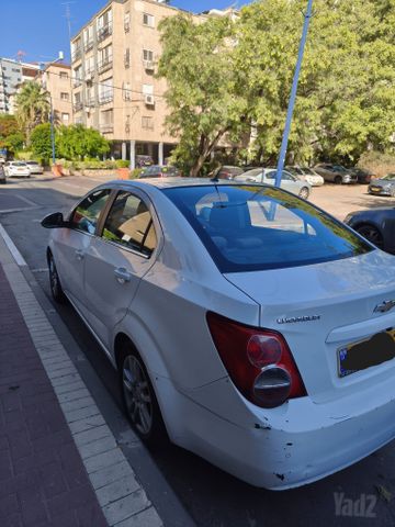 שברולט סוניק