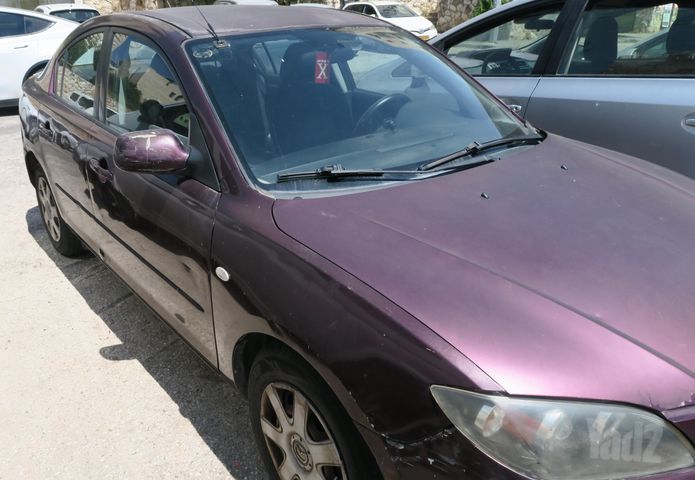 מודעת רכב מאזדה 3