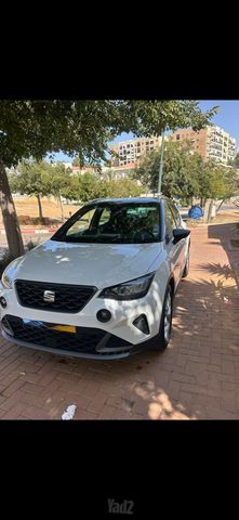 סיאט ארונה