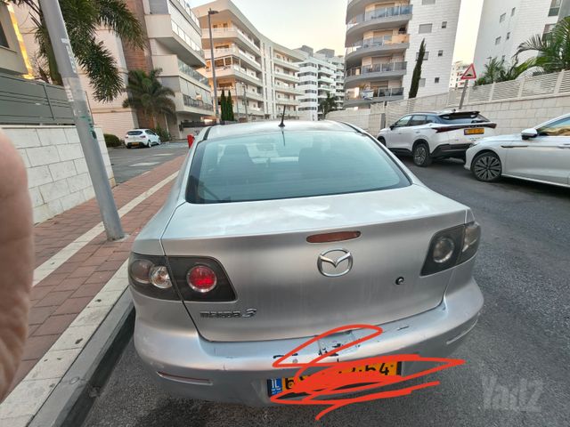 מאזדה 3