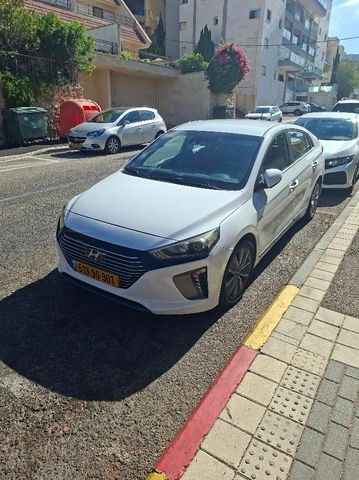 מודעת רכב יונדאי איוניק