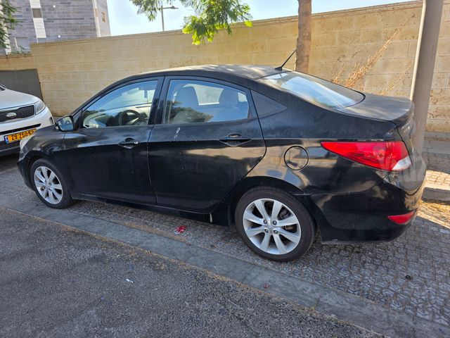 מודעת רכב יונדאי אקסנט i25