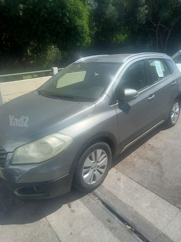 מודעת רכב סוזוקי קרוסאובר