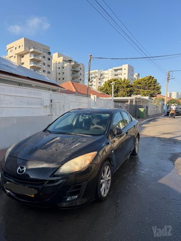מודעת רכב מאזדה 3