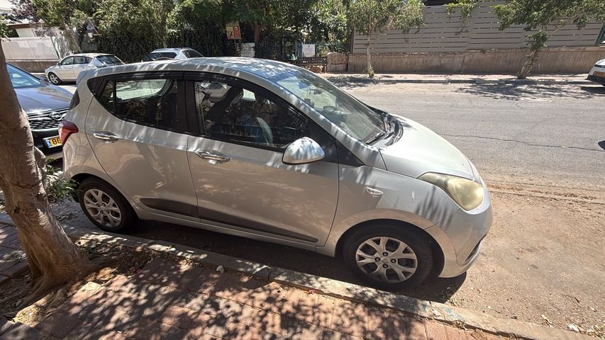 יונדאי i10