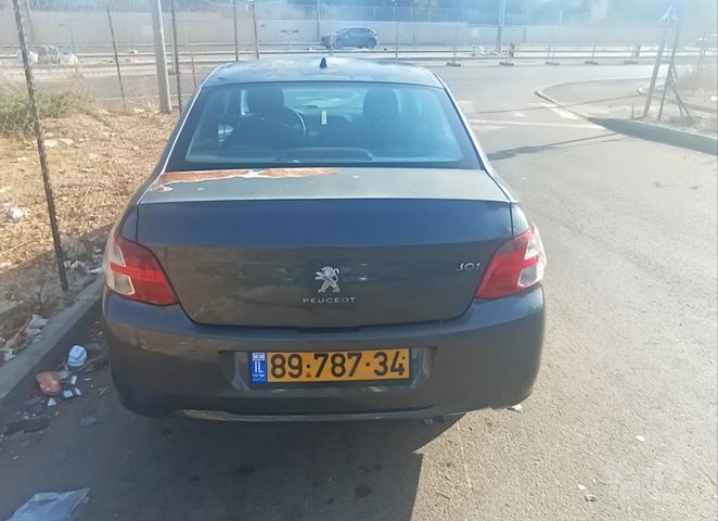 פיג'ו 301