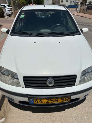 פיאט פונטו