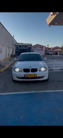 מודעת רכב ב מ וו סדרה 1