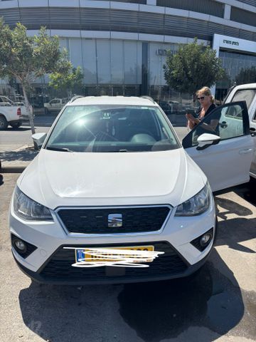 מודעת רכב סיאט ארונה