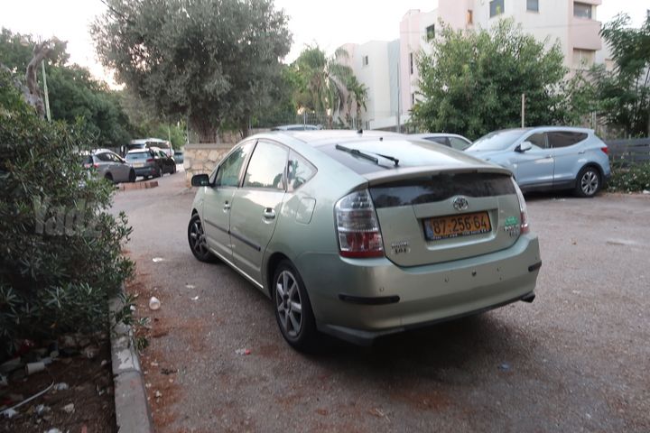 טויוטה פריוס