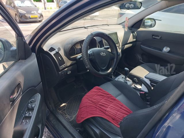 יונדאי i30