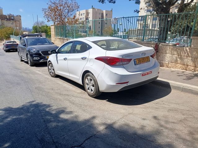 יונדאי I35