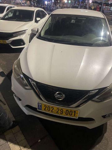 ניסאן סנטרה