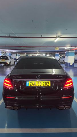 מרצדס-בנץ E-class