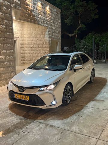 מודעת רכב טויוטה קורולה