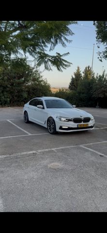 מודעת רכב ב מ וו סדרה 5