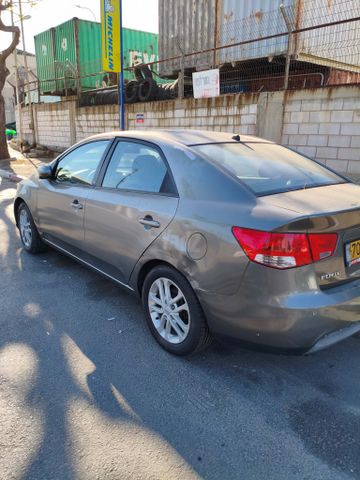 מודעת רכב קיה פורטה