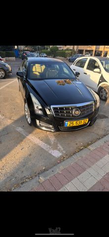 מודעת רכב קאדילק ATS