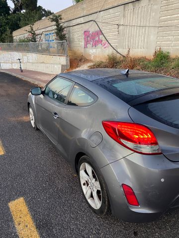 יונדאי ולוסטר