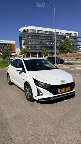 יונדאי i20