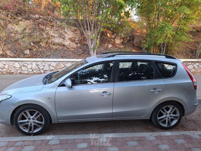 יונדאי i30