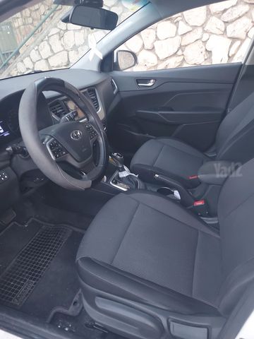 יונדאי אקסנט i25