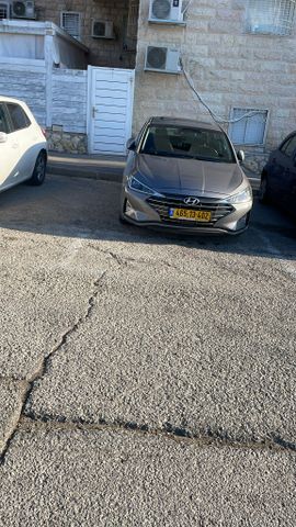 מודעת רכב יונדאי אלנטרה