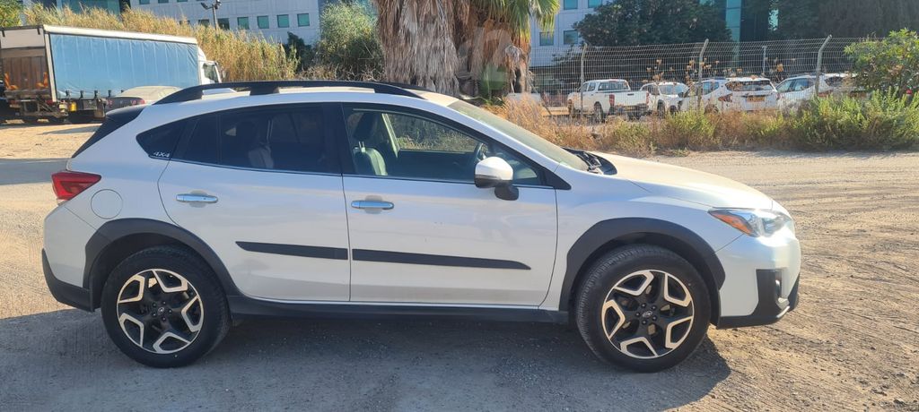 סובארו XV