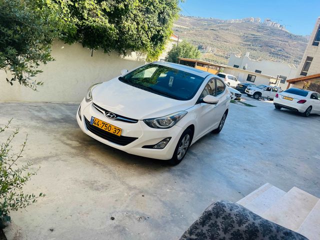 יונדאי I35