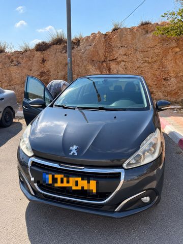 מודעת רכב פיג'ו 208